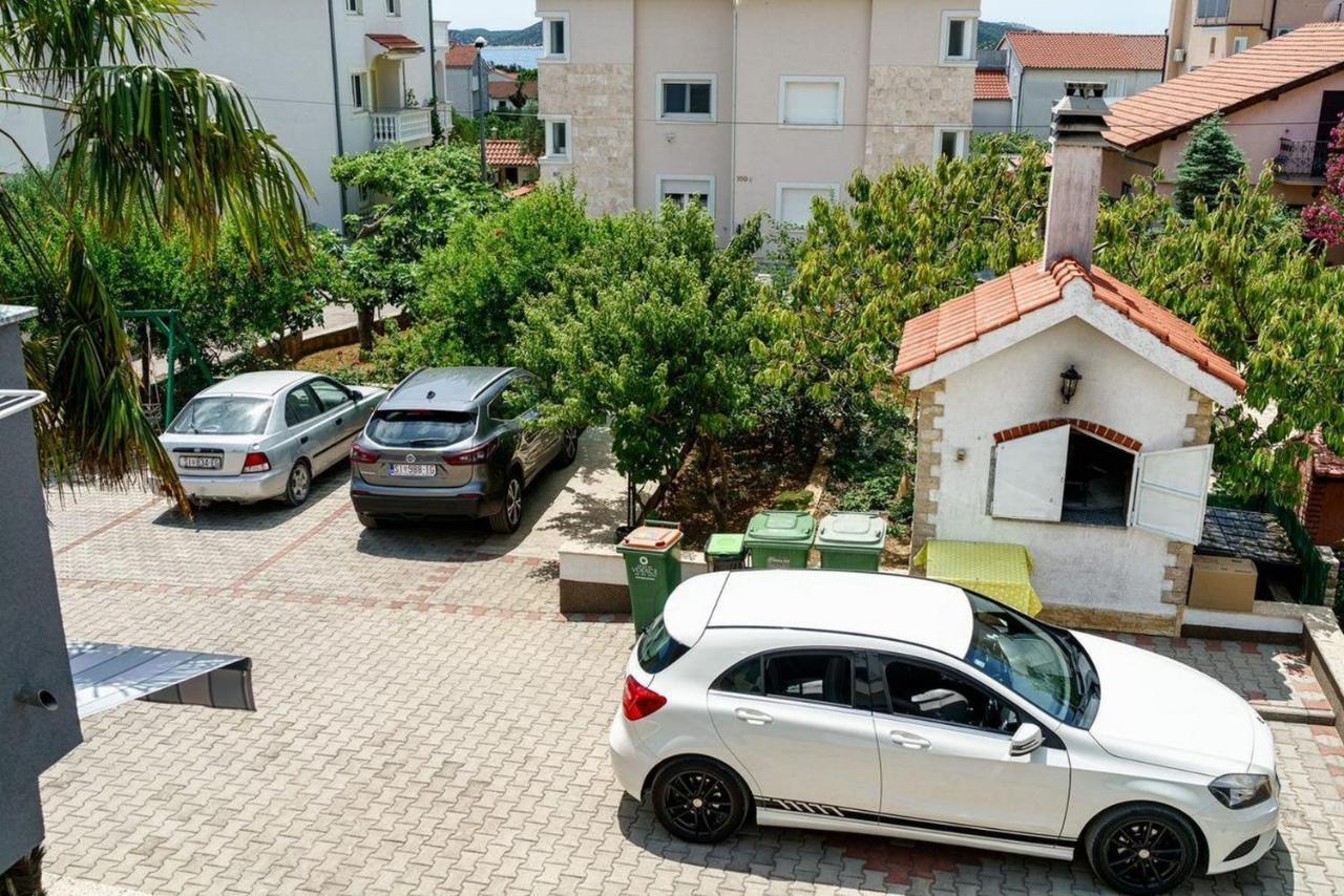 Apartments Blata Vodice Ngoại thất bức ảnh