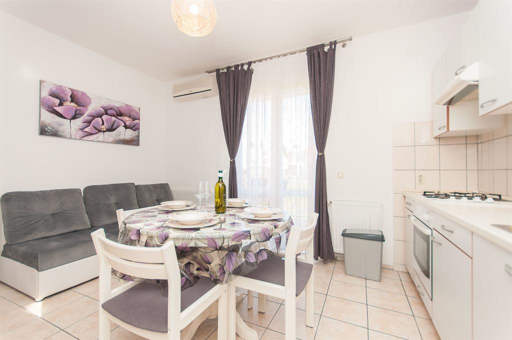 Apartments Blata Vodice Ngoại thất bức ảnh