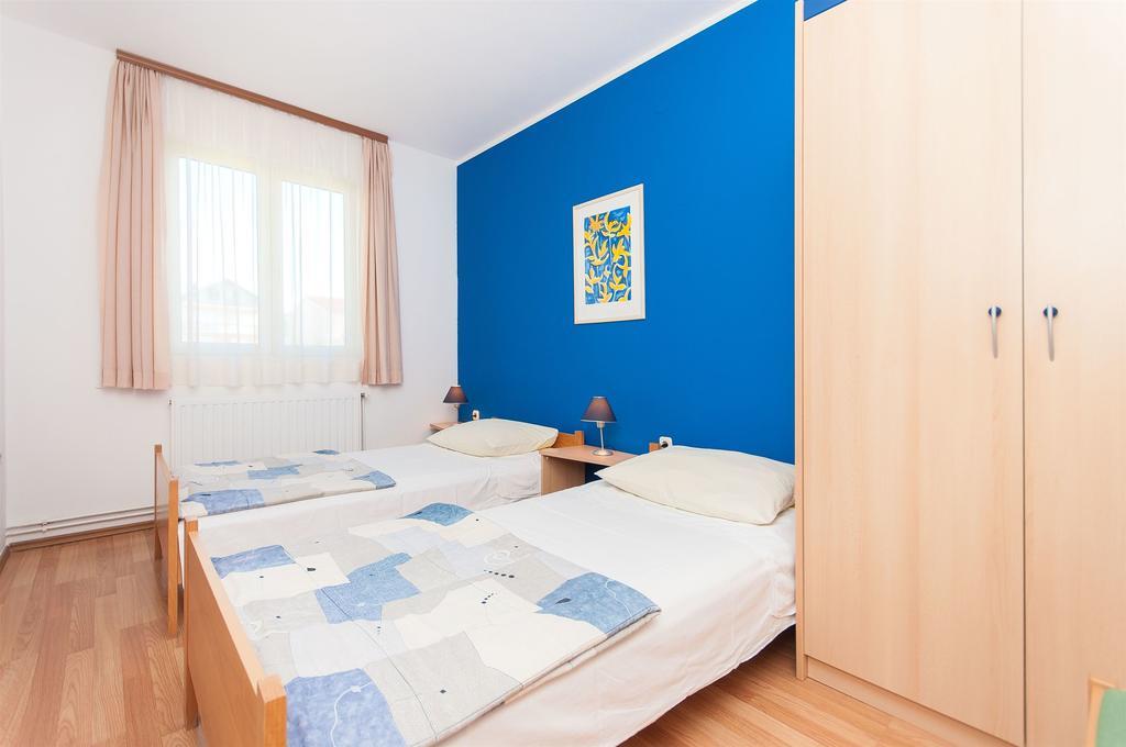 Apartments Blata Vodice Ngoại thất bức ảnh